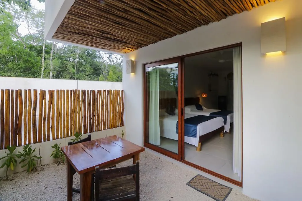 Niik Tulum Hotel 4*,