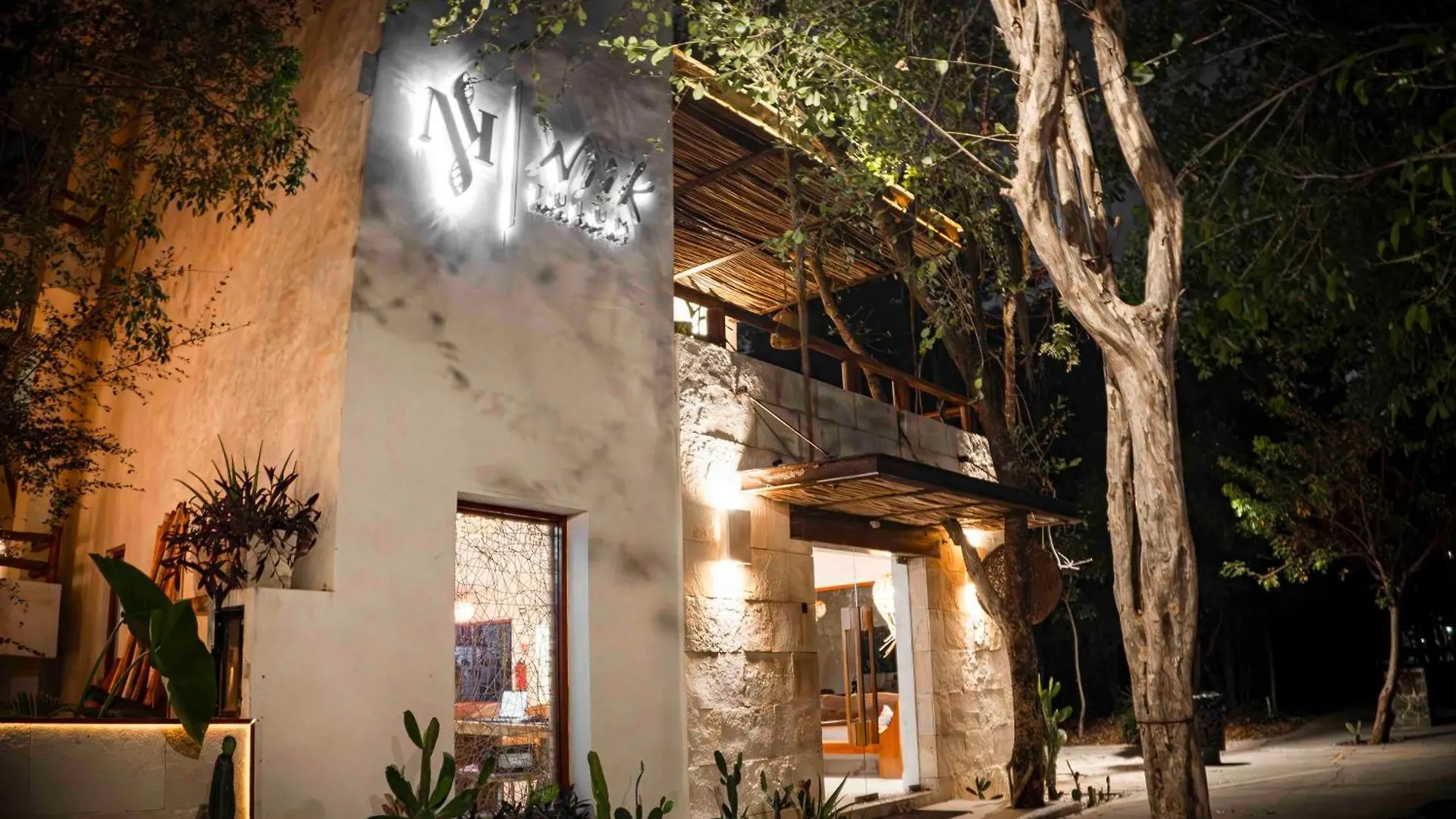 Niik Tulum Hotel