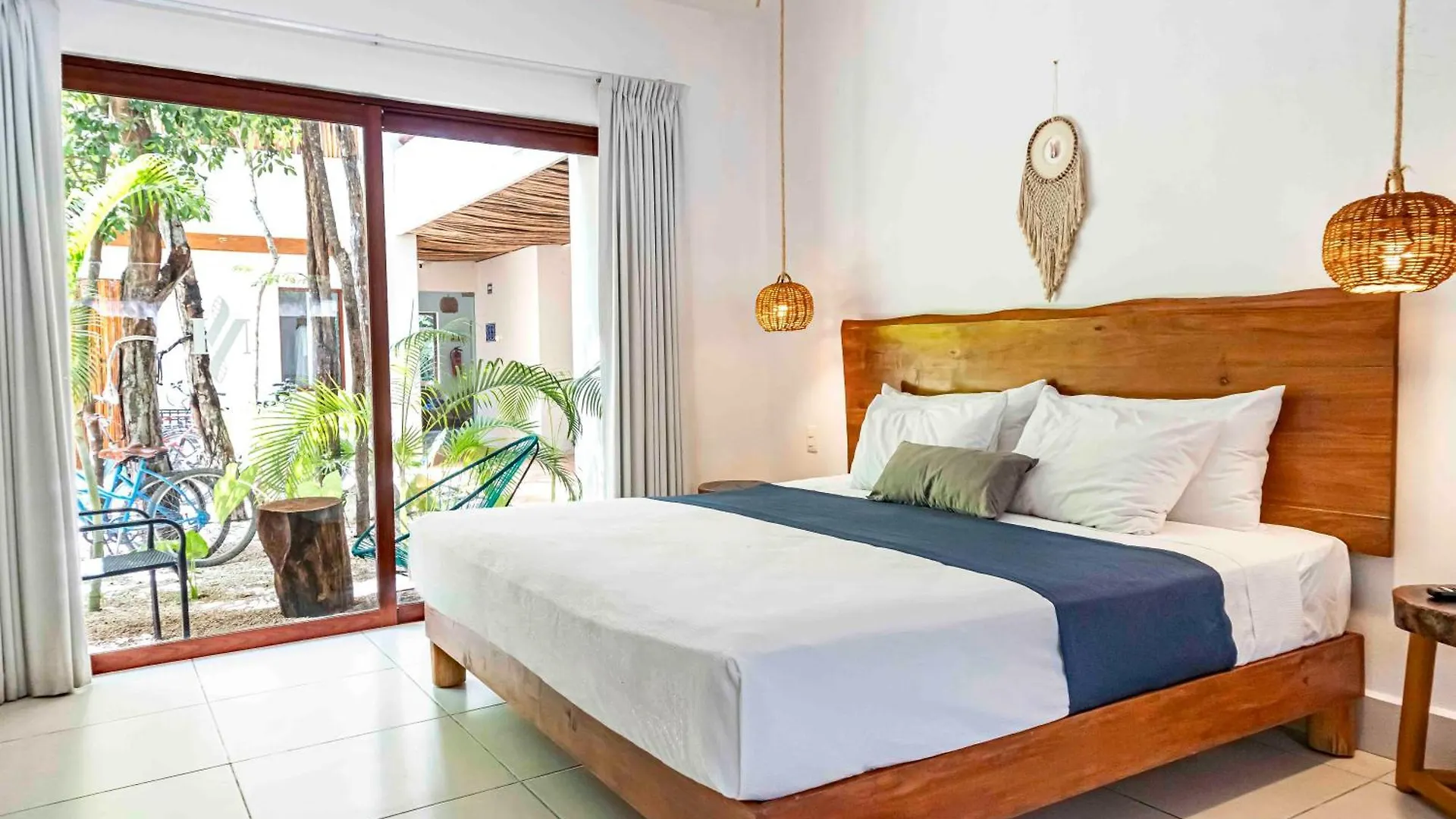 Niik Tulum Hotell
